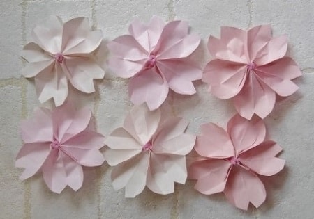ピストル 解体する モール 桜の花の折り紙 立体 Izumiotsu Ed Jp
